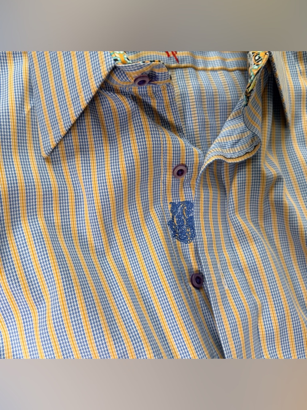 Robert Graham Striped Button Down – Paisley Contrast Cuffs. Size XL - Picture 12 of 13